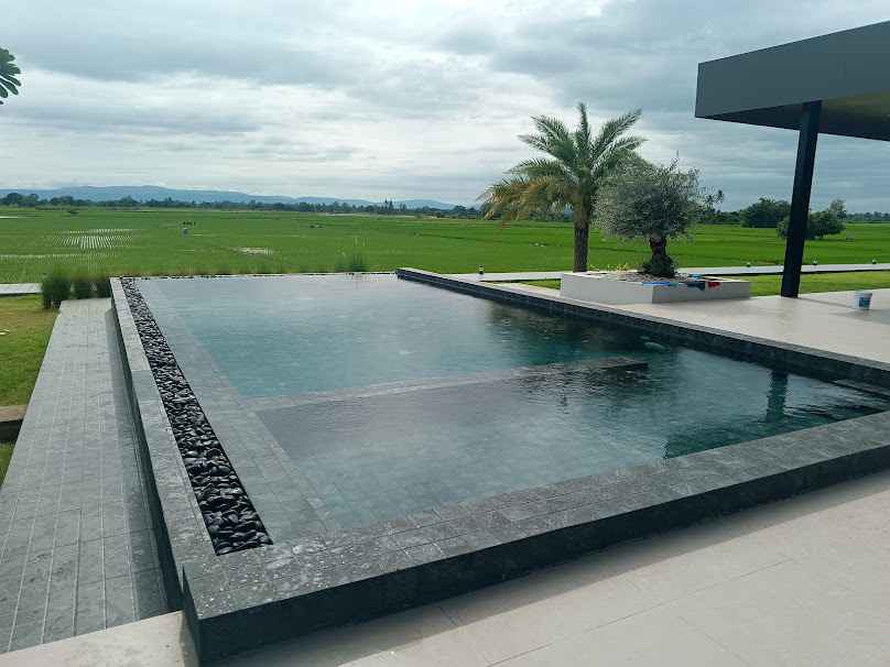 PBD Pools - รับสร้างสระว่ายน้ำ อุทัยธานี พูลวิลล่าครบวงจร