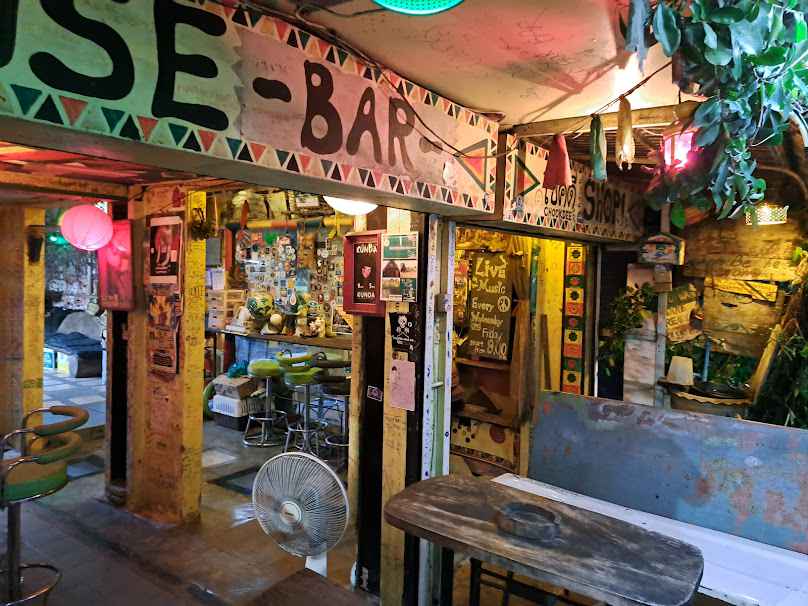 Peace house bar
