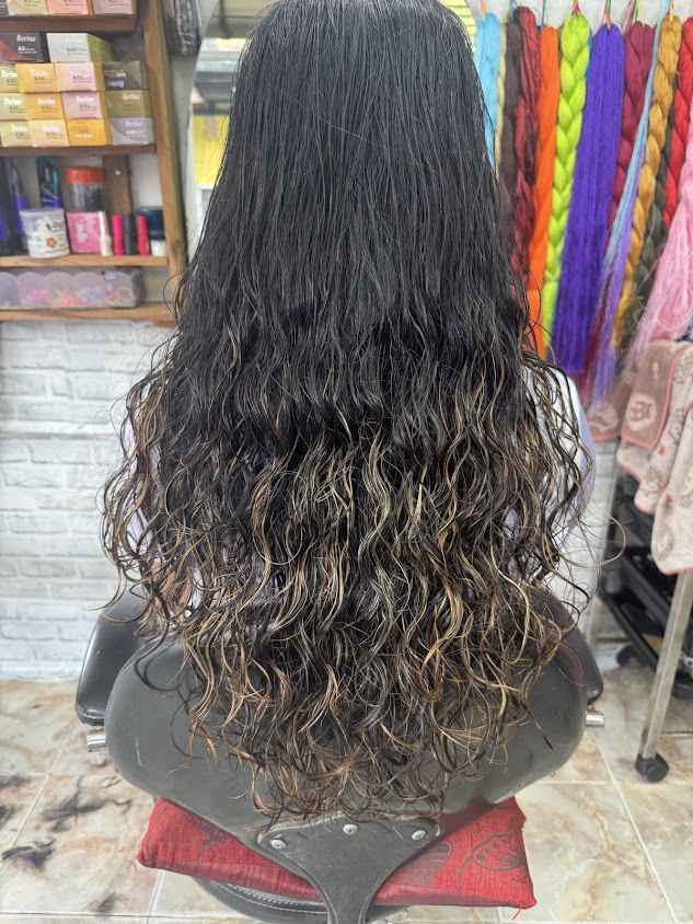 Pim Beauty & Salon - 1