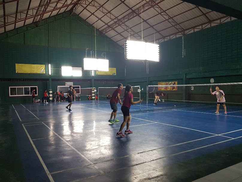 Pinjutha Gym & Badminton. สนามแบดมินตัน ปิ่นจุฑายิม - 4