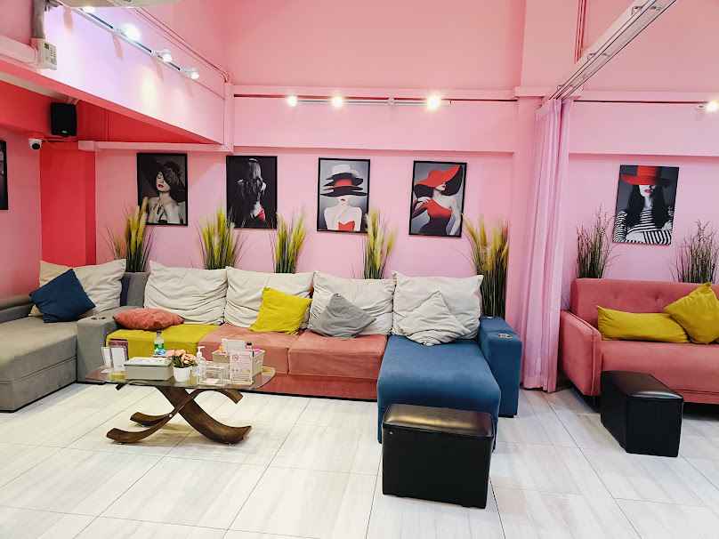 Pink X Station