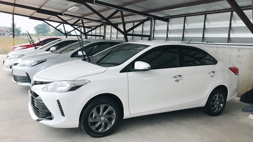Pirom Car Rental - 4