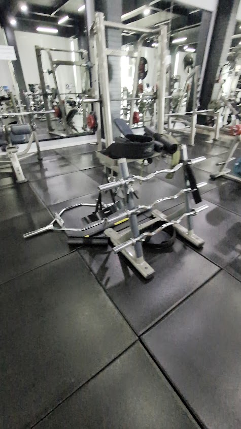 PLAY SPACE FITNESS & BADMINTON ฟิตเนส อยุธยา สนามแบด อยุธยา - 3