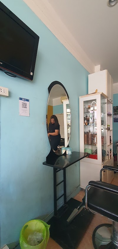 Ple Salon - 2