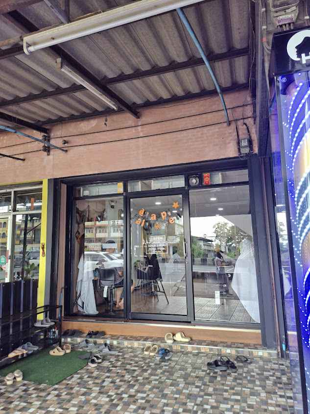 PLOY SALON ร้านทำผมนครปฐม-หน้าโลตัสนครชัยศรี - 4