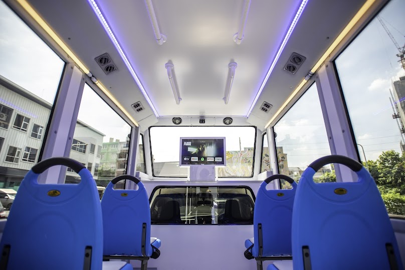 PocoCar รถรับส่งปลอดเชื้อ