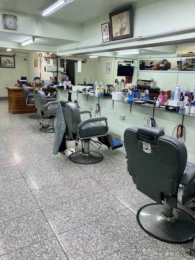 POWER BARBERSHOP - 4