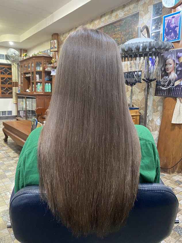 Praew Salon