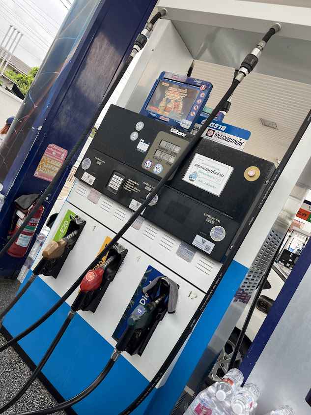 PTT Station ปตท.เจริญธรรม (น้ำมัน+EV) บริษัท 5 แพน จำกัด - 4