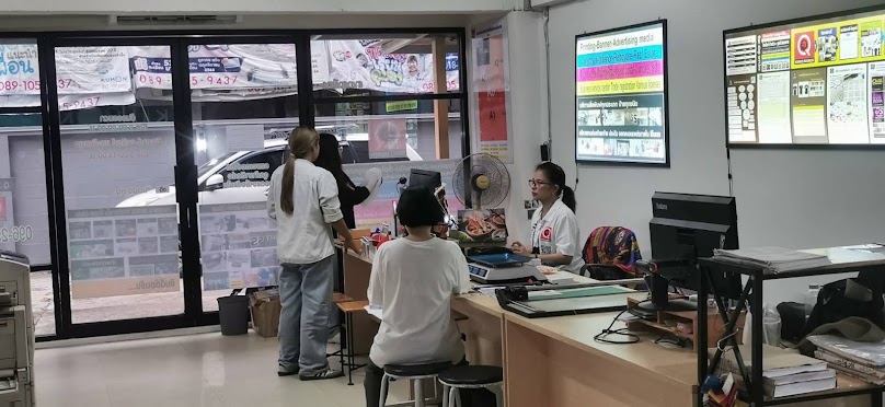 Q​ Construct​ &​ Development​ รับเหมาก่อสร้าง พญาไท