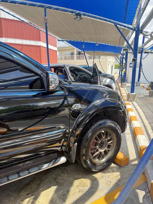 Quik Car Wash ร้านล้างรถอัตโนมัติ - 2
