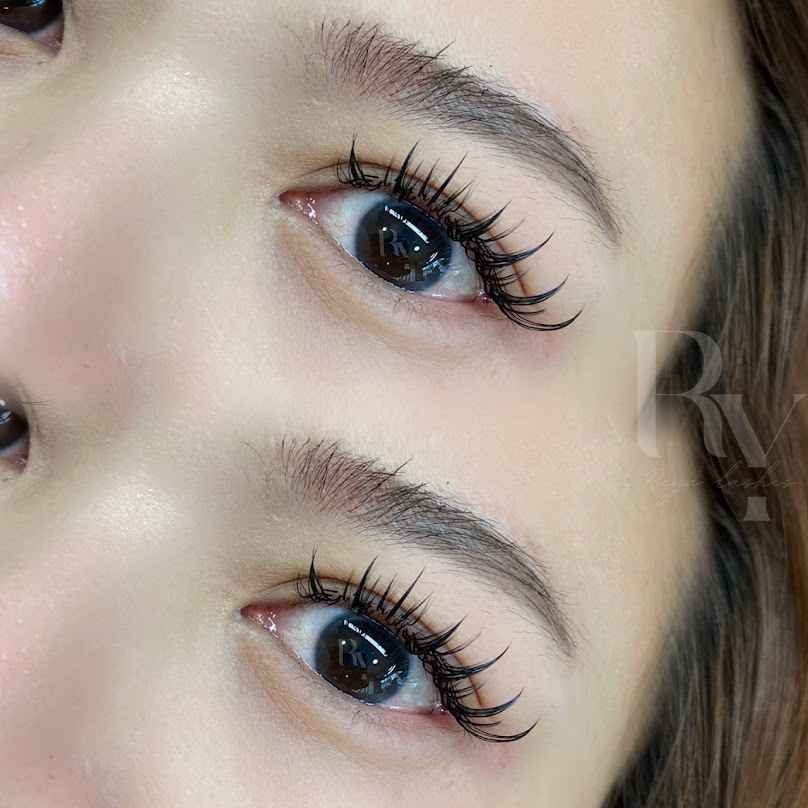 Reya Lashes Studio ต่อขนตา ทำเล็บ ฝังสีปาก เชียงใหม่