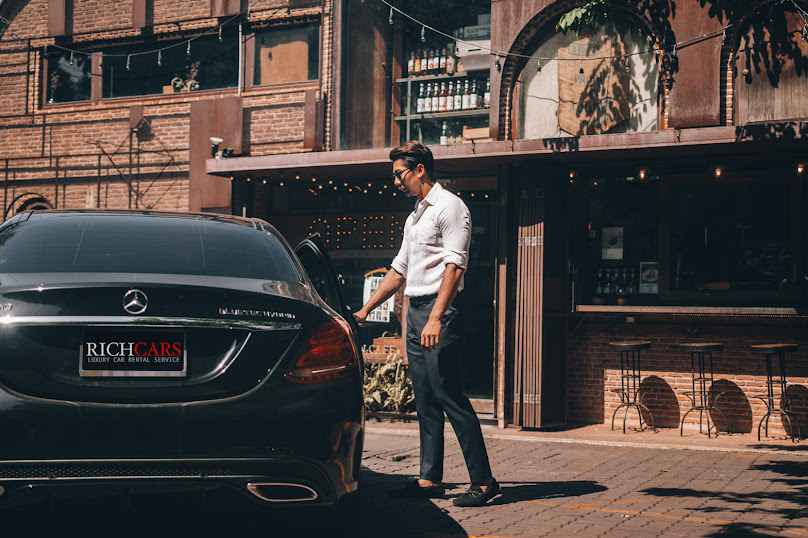 Richcars Rental (Thailand) Co., Ltd บริการ เช่ารถหรู luxury car rental เช่ารถเบนซ์ เช่ารถซุปเปอร์คาร์ - 2