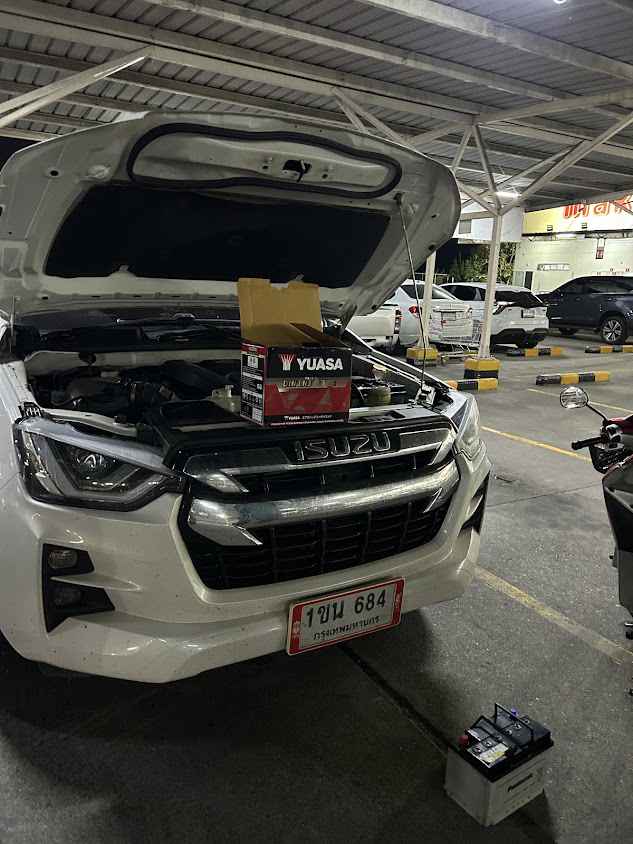 RK Battery สุวินทวงศ์ ฉะเชิงเทรา เปลี่ยนแบตเตอรี่รถยนต์ นอกสถานที่ - 4