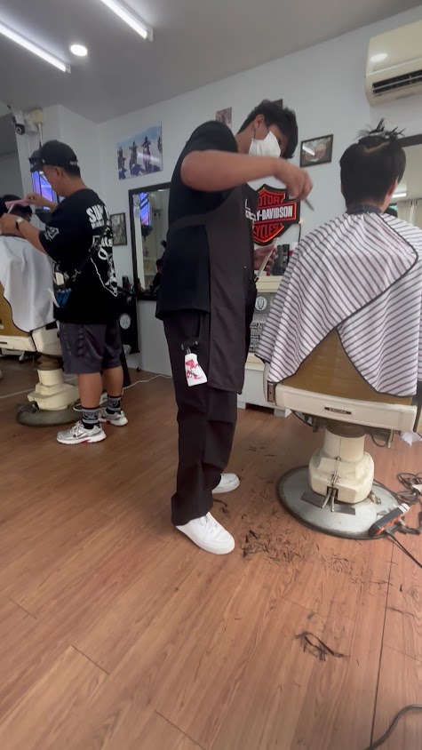 RockRider Barber - 3