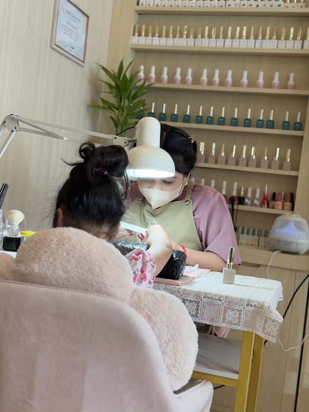 Rolita Nails & Spa ร้านทำเล็บในจังหวัดสุรินทร์ - 2