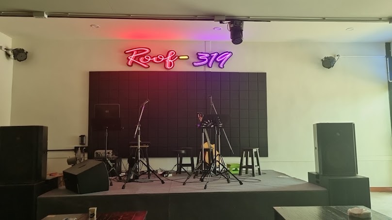 Roof-319