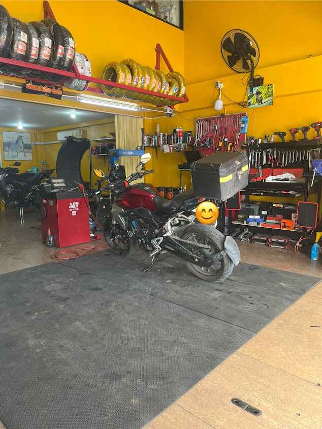 Row house garage