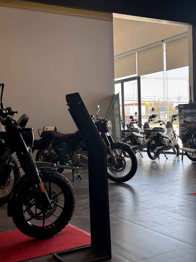 Royal Enfield Lamphun โรยัล เอ็นฟีลด์ ลำพูน - 2