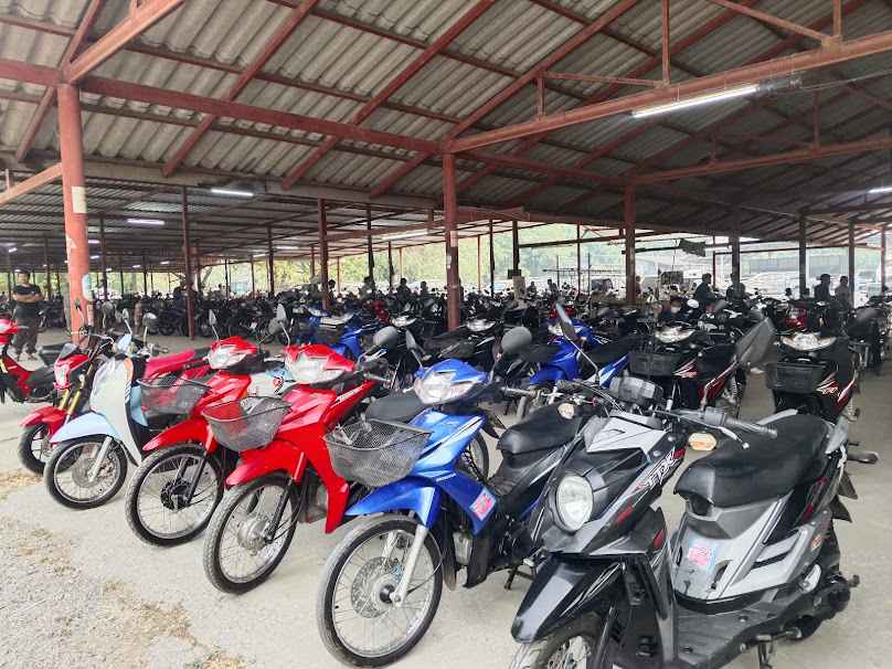 Royal Enfield Lamphun โรยัล เอ็นฟีลด์ ลำพูน - 3