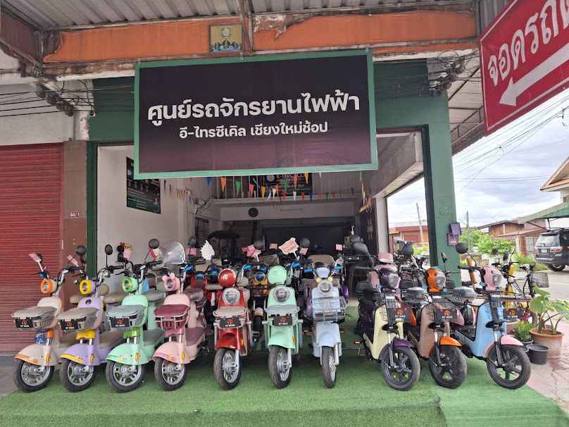 Royal Enfield Lamphun โรยัล เอ็นฟีลด์ ลำพูน - 4
