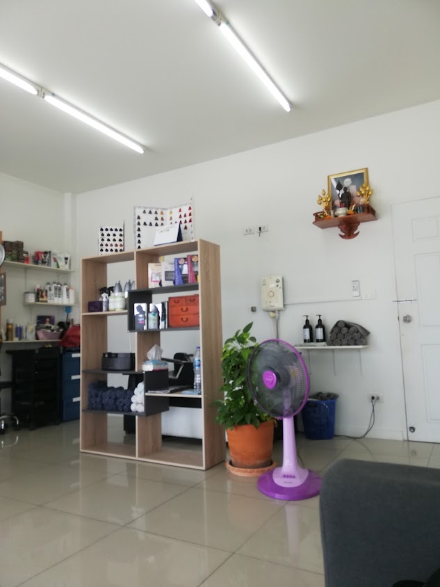 Royal Star hair salon - 2