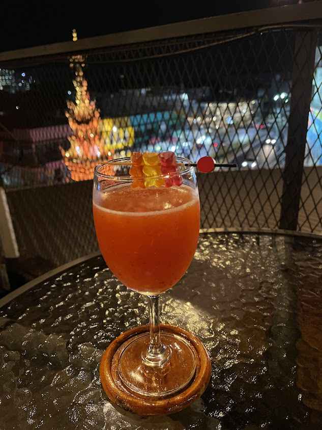 RTCR Bar & Rooftop - 2