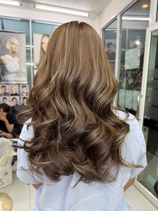 Salon รับออกแบบทรงผม ชาย-หญิง - 4