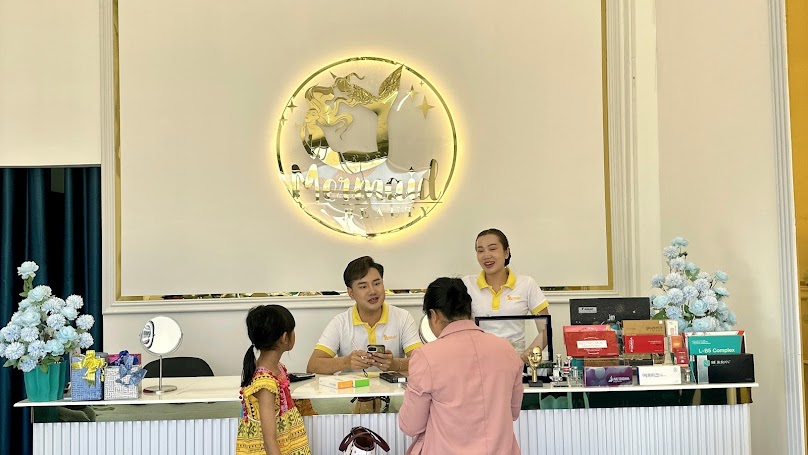 Salon Tuan Colors - 1