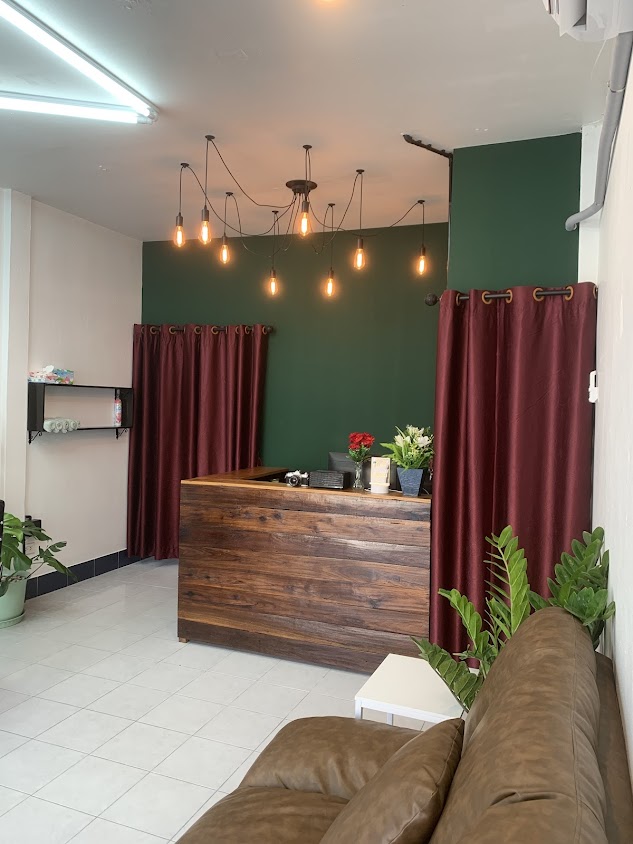 Samit cool barbershop - 4