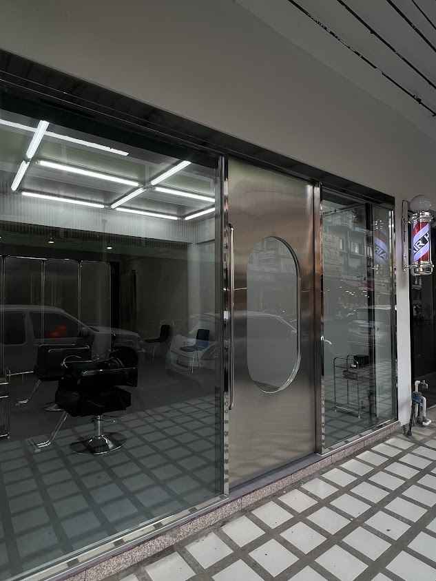 San บาร์เบอร์ - 2