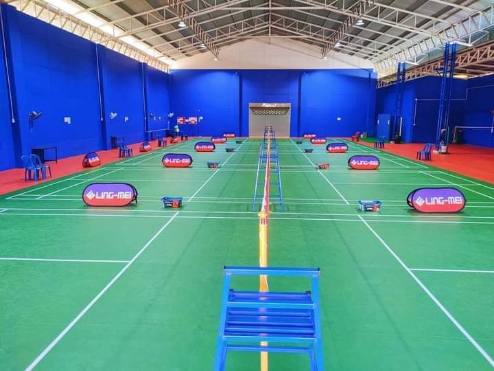 Sanpatong badminton sport club