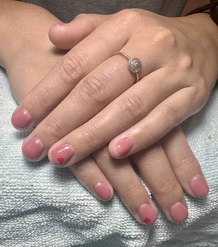 Sa​Vee​ ​Nail​ ​and​ Massage​ - 2