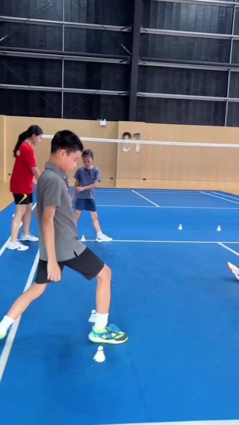 SCY Badminton รับสอนแบดมินตันสามพราน - 2