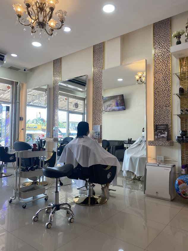 Scylla Salon - 4