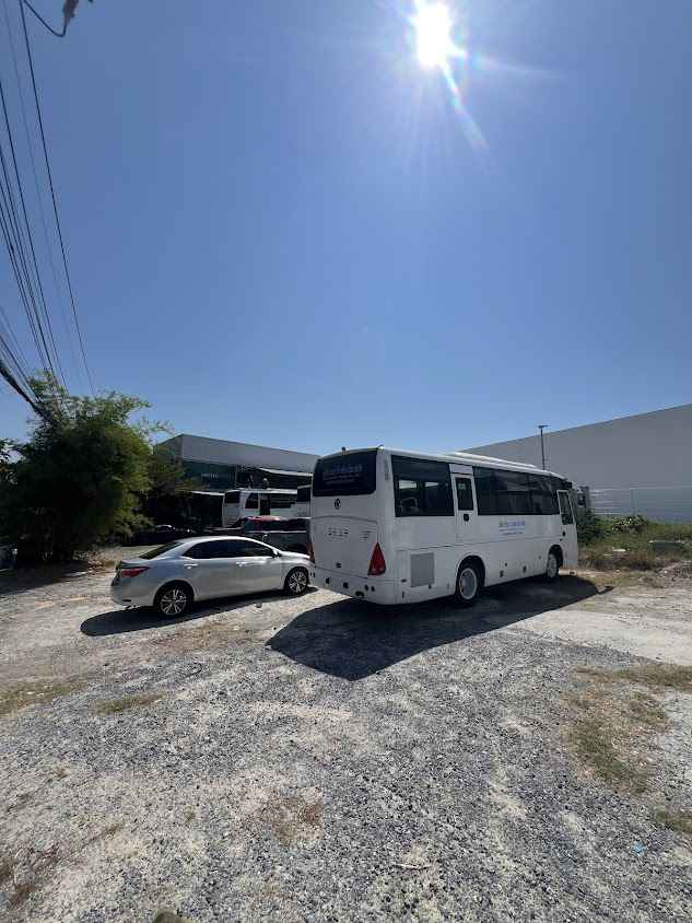 Siam Ocean Road ให้เช่ารถบัสภูเก็ต รถวีไอพีภูเก็ต (Phuket Bus Rental) - 3