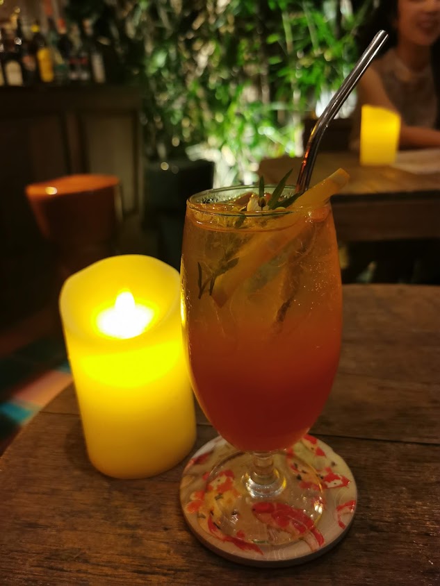 Sidecar Bar & Café - 4