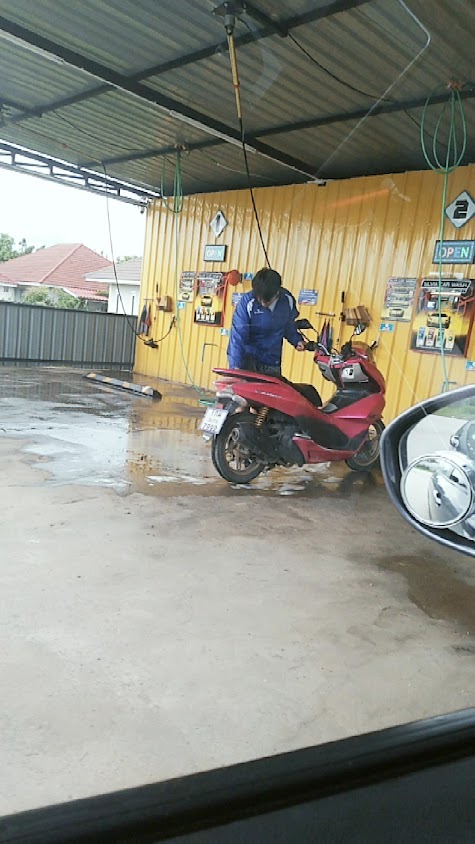 Silvia CarWash ล้างรถหยอดเหรียญ 24 ชม. เชียงใหม่ - 3