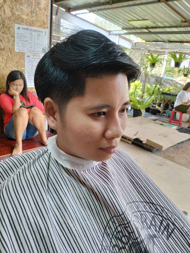 Sister Salon - 3