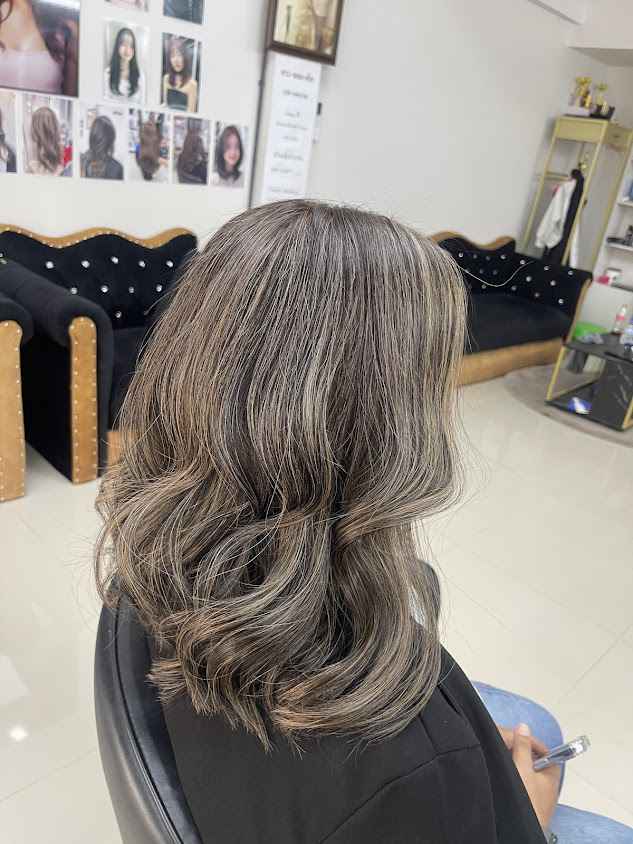 Sister Studio Hair and makeup - 4