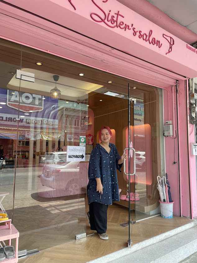 Sister's Salon - 4