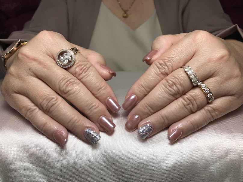 Smile Nails - 2