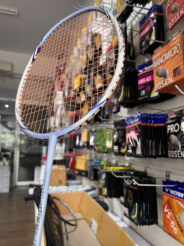 Stringer Man Badminton Shop