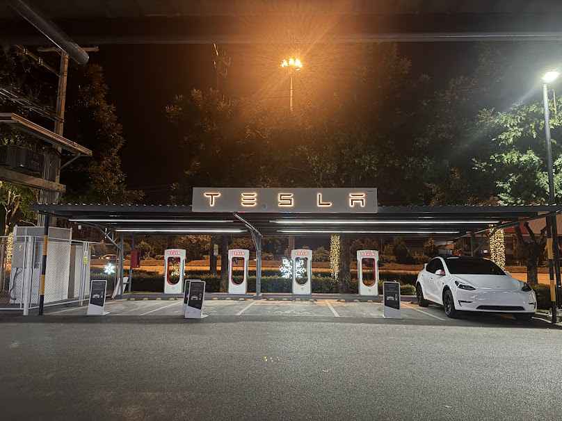 Tesla Supercharger