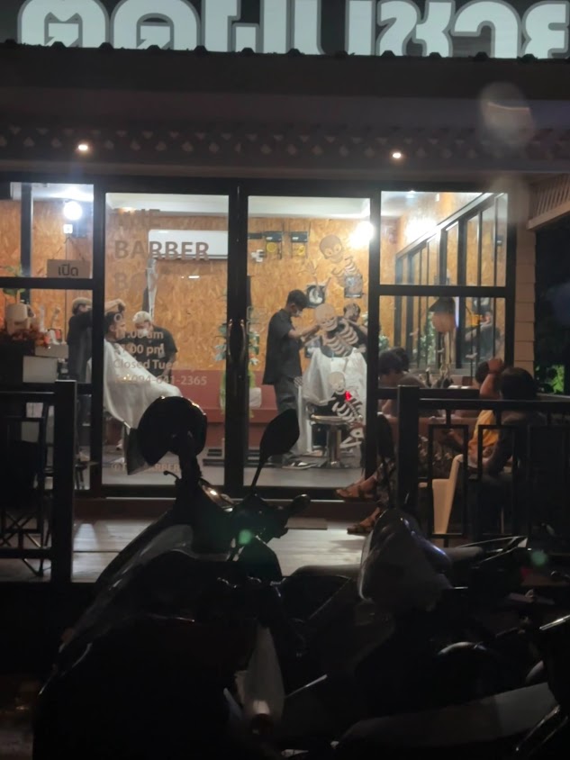 The barber box - 3