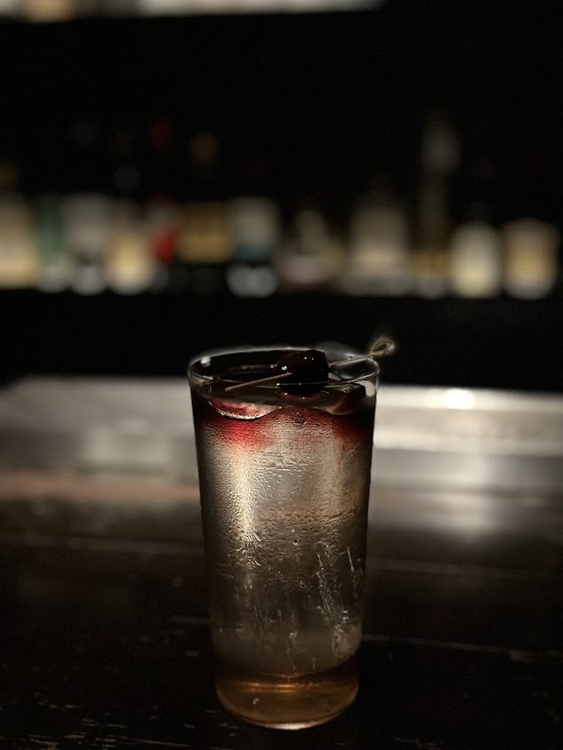The Continental Bar - 4