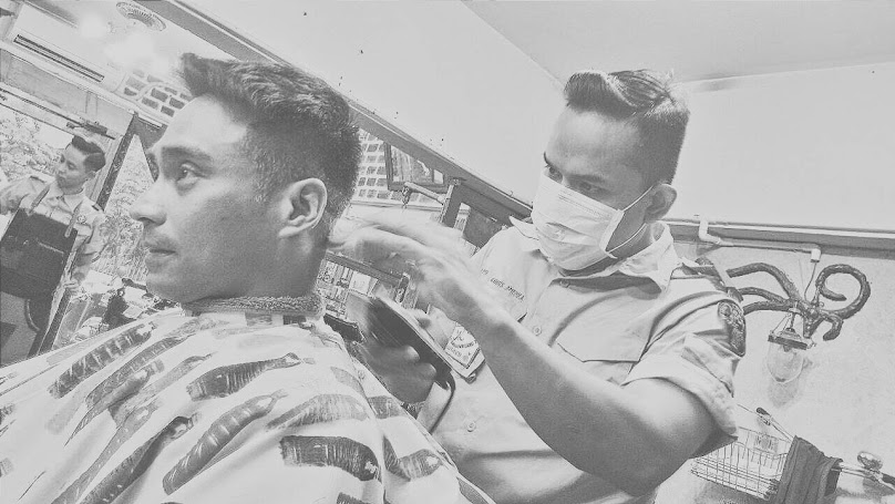The Cozy Cutz Barber Club - 4