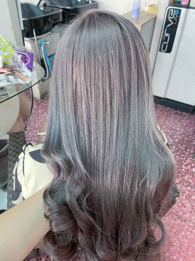 The Exclusive เสริมสวยครบวงจรย่านศรีนครินทร์ ปตท.ศรีนครินทร์ - 2