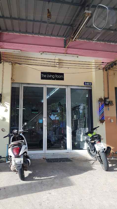 The Living Roon Msn's Salon Surin - 2