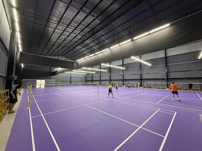 The Smash 44 Badminton